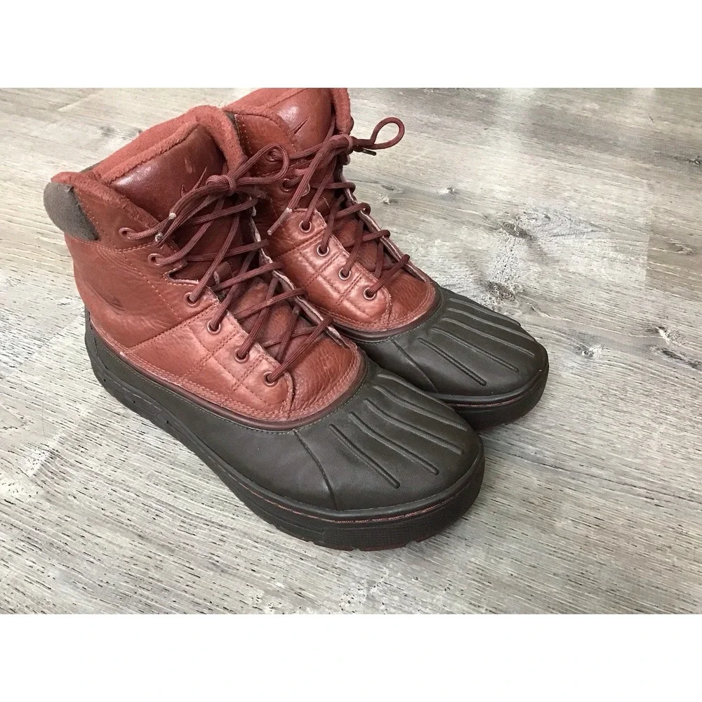 Nike Mens Size 9 Woodside 2 Leather Boots Waterproof Hiking Outdoor 386469-206